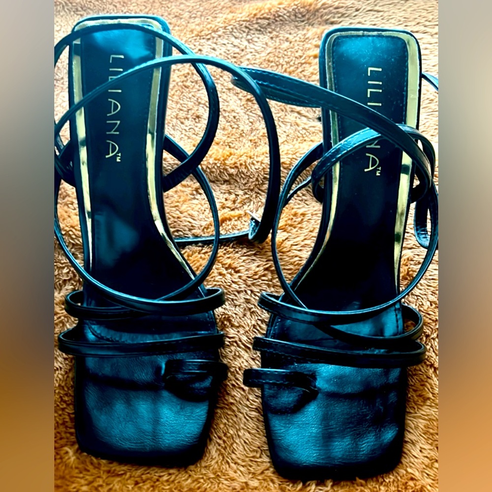 Liliana Heels
